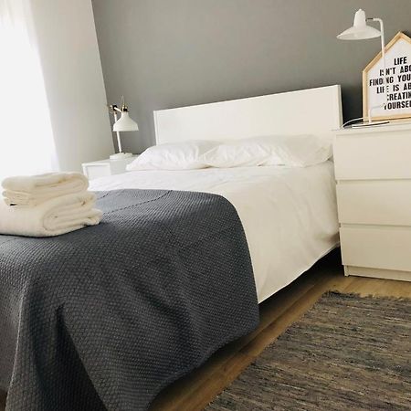 Apartamento Espacoso E Confortavel No Centro Do Montijo Daire Dış mekan fotoğraf
